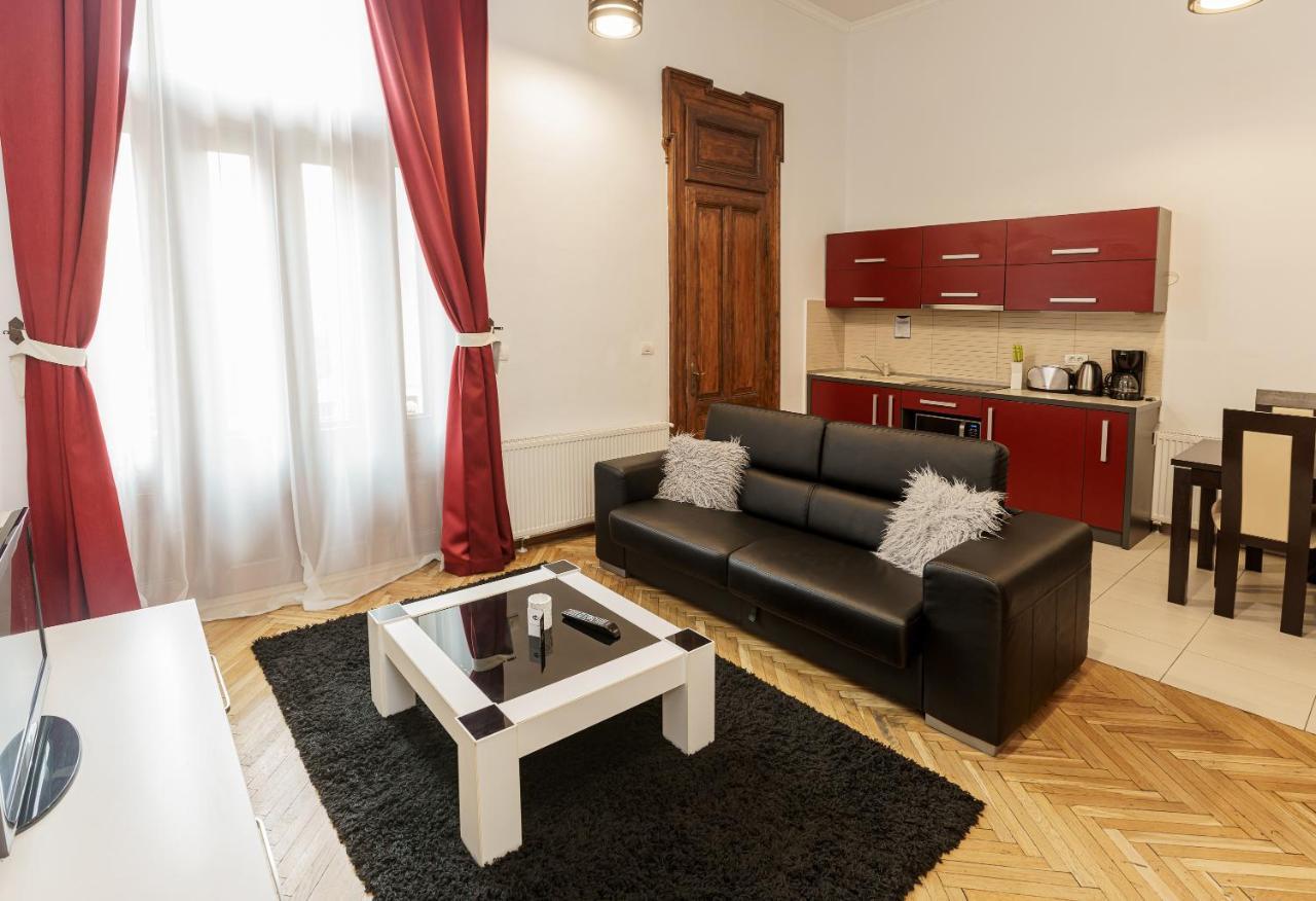 Select City Center Apartments Brasov Exterior photo