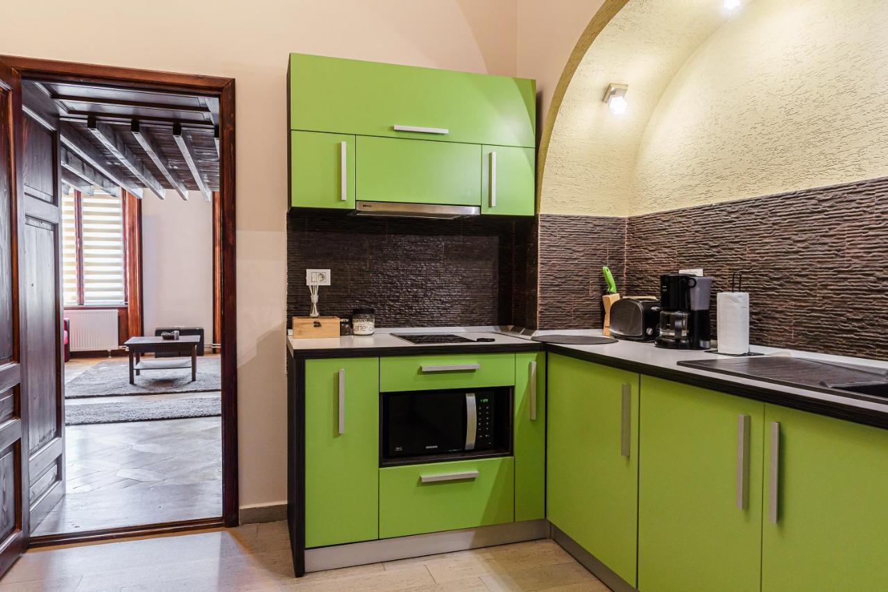 Select City Center Apartments Brasov Exterior photo